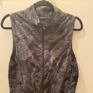 Lululemon running vest